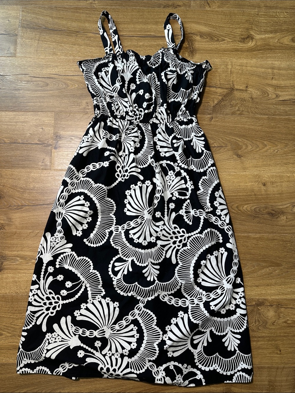 Banana Republic 100% Cotton Black and White Floral Midi Dress Size Small